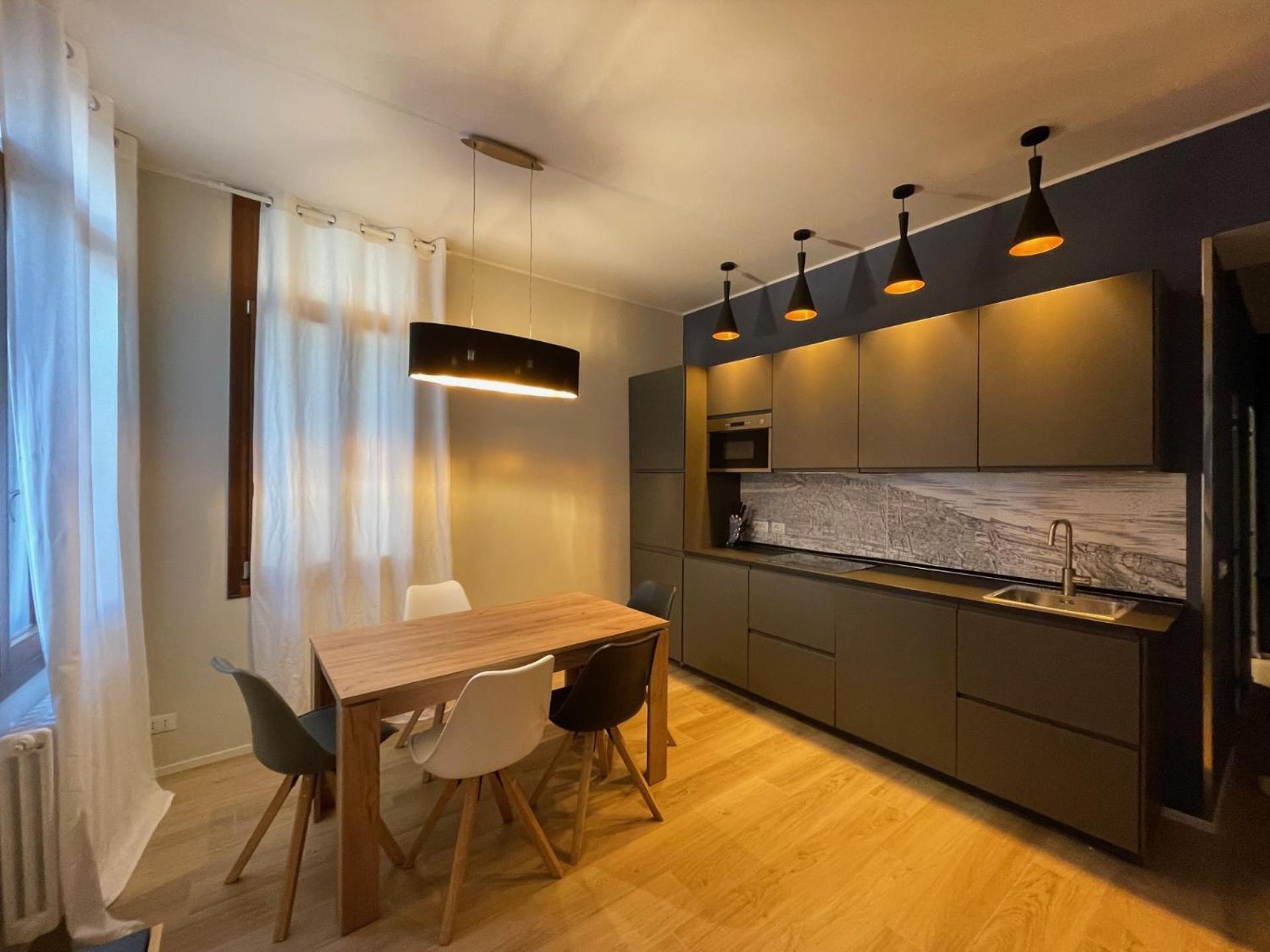 Joy Luxury Suite Barbaria Венеция Экстерьер фото